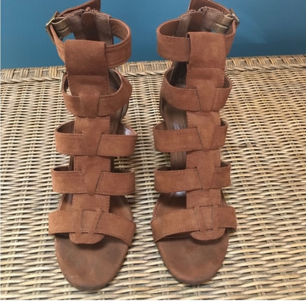 FOREVER 21 HEELS
